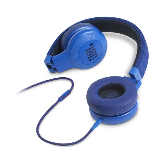 E35 - Blue - On-ear headphones - Detailshot 3 E35 - Blue - On-ear headphones - Detailshot 3