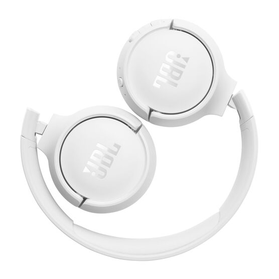 JBL Tune 520BT - White - Wireless on-ear headphones - Detailshot 5 JBL Tune 520BT - White - Wireless on-ear headphones - Detailshot 5