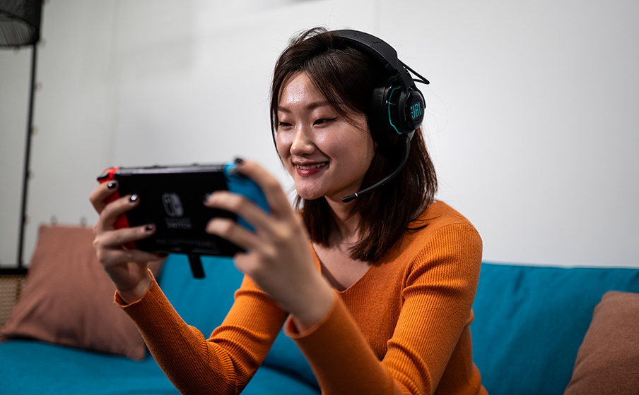 하이 레졸루션(Hi-Res) 인증 JBL QuantumSOUND 시그니처로 게임 경쟁력 강화