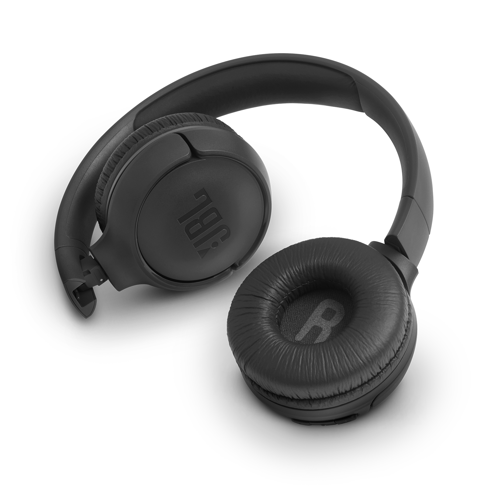 JBL Tune 500BT - Black - Wireless on-ear headphones - Detailshot 1