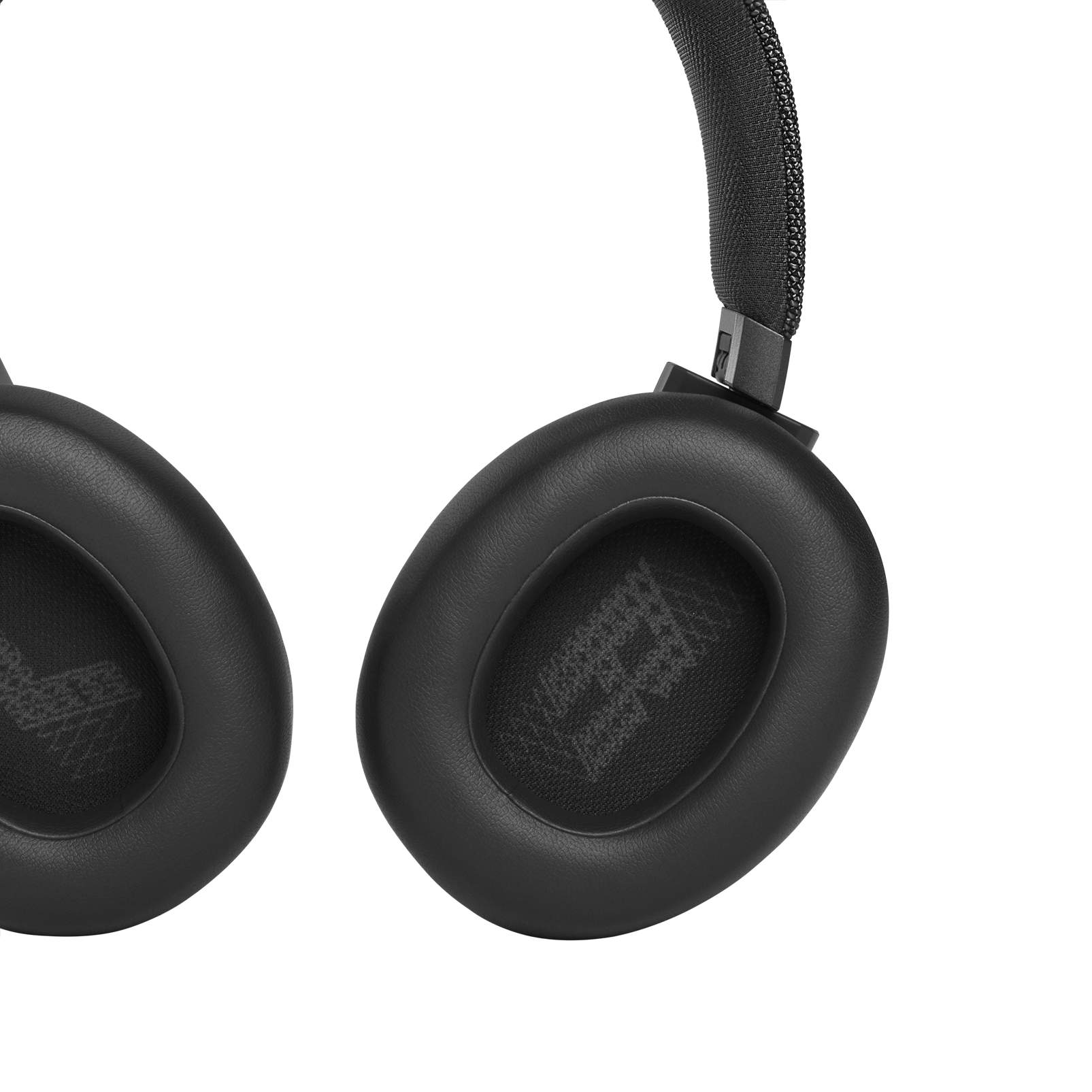 JBL Live 660NC - Black - Wireless over-ear NC headphones - Detailshot 3