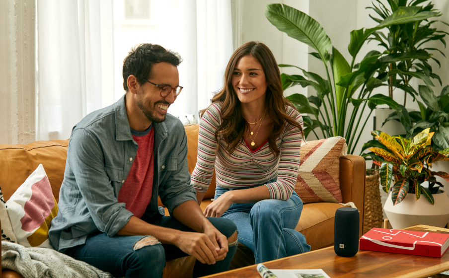 AirPlay 2 및 Chromecast built-in